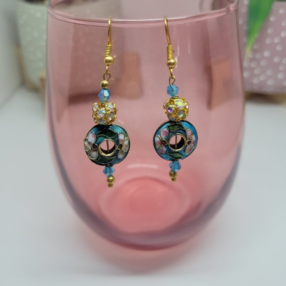 1.5" Cloisonne Round Blue with Pink flower design earrings - Picture 5 of 5